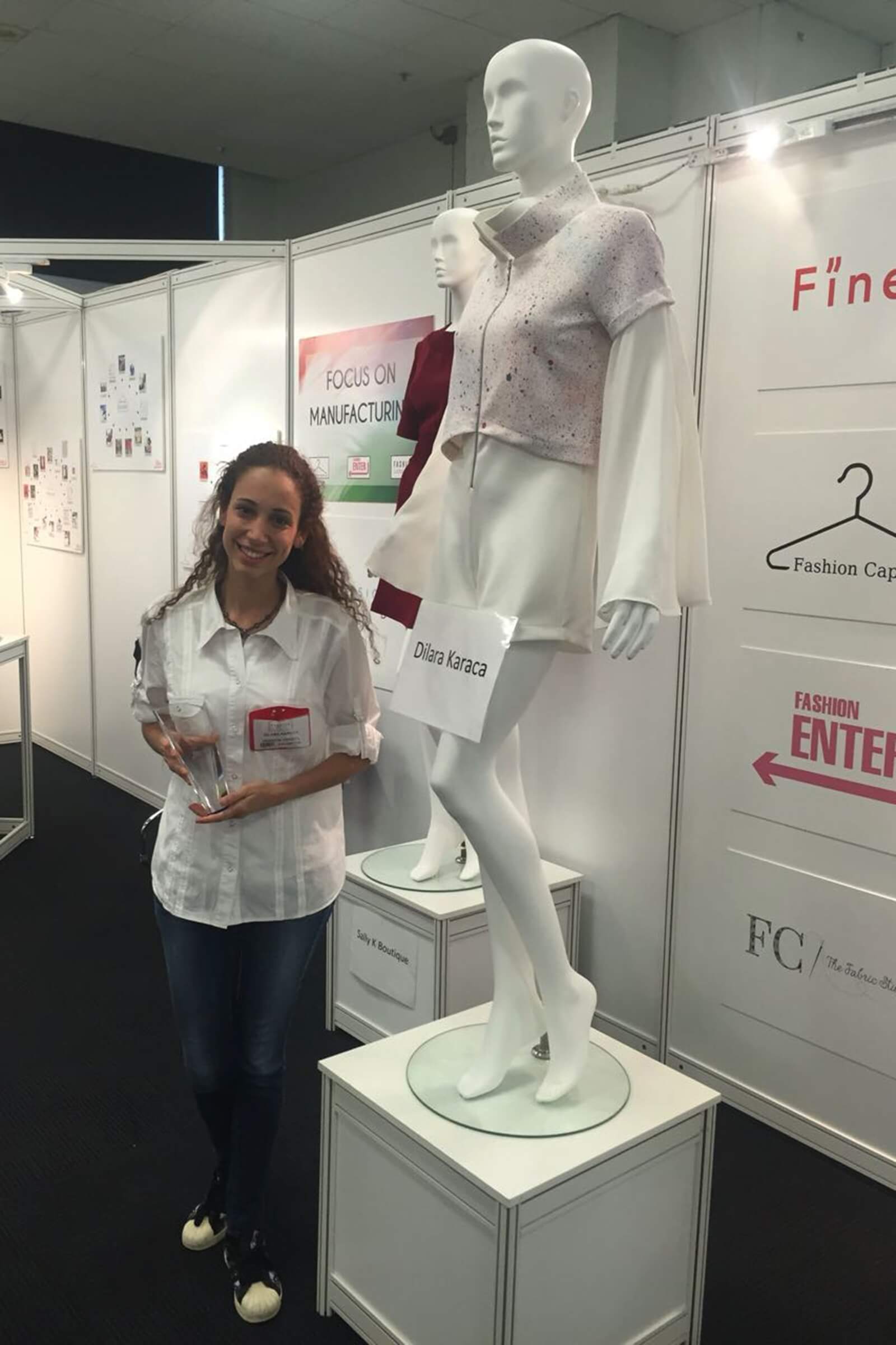 IZMIR GETS ANOTHER FIRST PRIZE IN FASHION