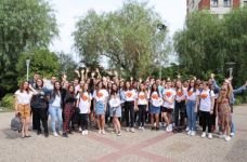 İzmir Ekonomi’de “Rehber Öğrenci” projesi